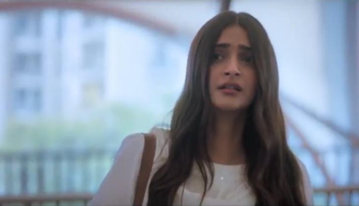 Ek Ladki Ko Dekha Toh Aisa Laga Song