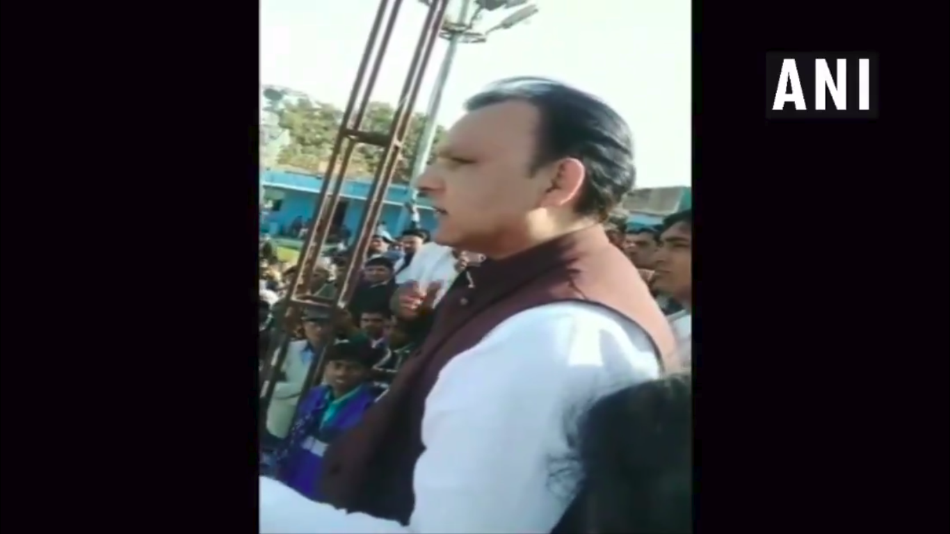 'Pathar ka jawaab, AK-47 se deta hoon,' dares BSP leader Jagat Singh to PM Modi, Vasundhra Raje in Alwar; video goes viral