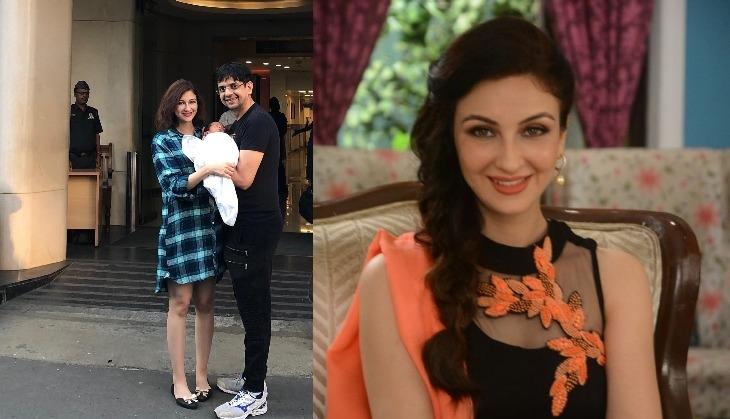 Saumya Tandon with saurabh and her baby