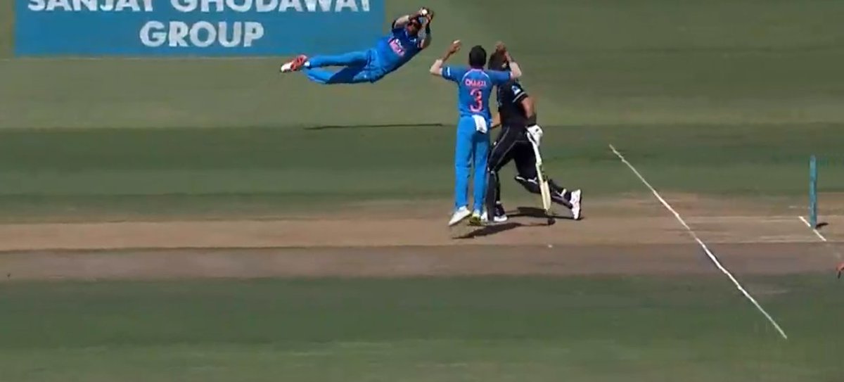 Hardik Pandya takes a remarkable catch to mark his return in the Indian team; video inside