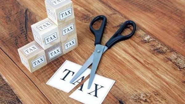 Budget 2019 Highlights: Tax gift for middle with upto Rs 5 lakh income; here are new income tax slabs and rates