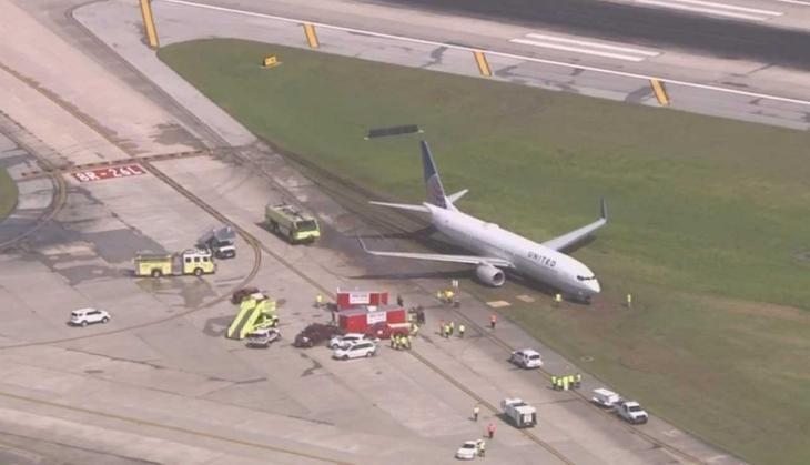 Plane skid on runway