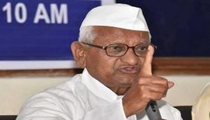 Will return Padma Bhushan, warns Anna Hazare