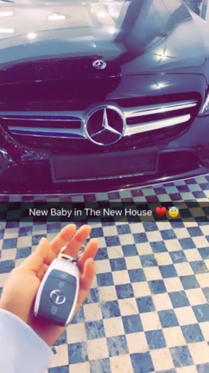 Neha Kakkar, after her cars, shares pictures of her new house and it is