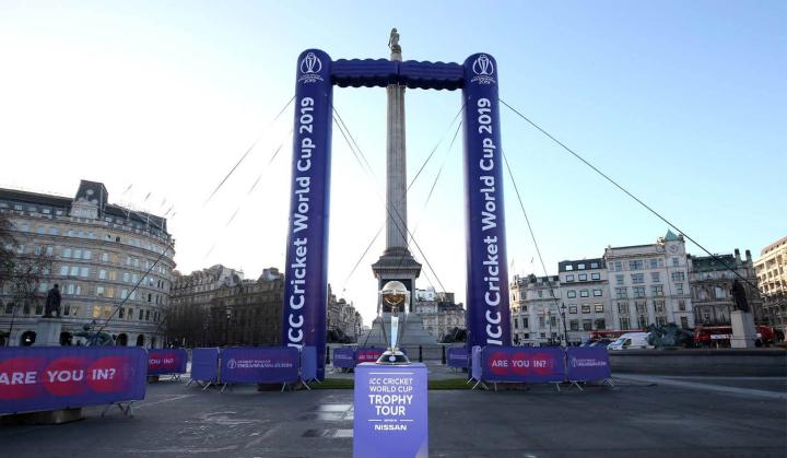 This iconic London monument turned into giant stumps ahead of ICC World Cup 2019