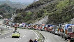 Jammu-Srinagar National Highway remains closed for second day