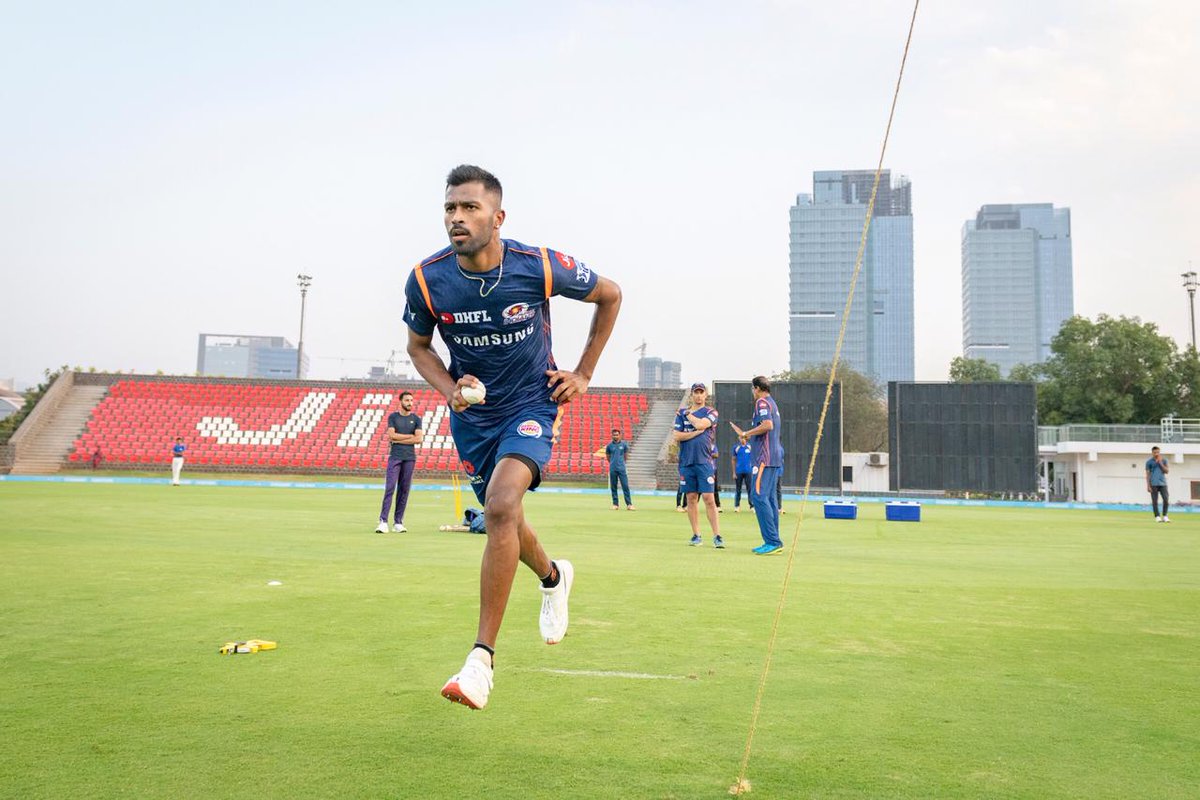 Hardik Pandya joins Mumbai Indians for pre-season camp after 'back stiff' injury