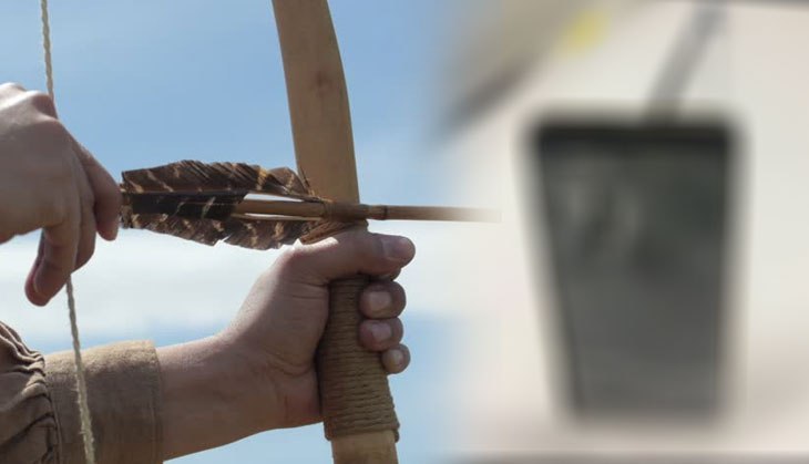 Miracle! Here’s how man’s iPhone just saved him from bow and arrow attack; see pic