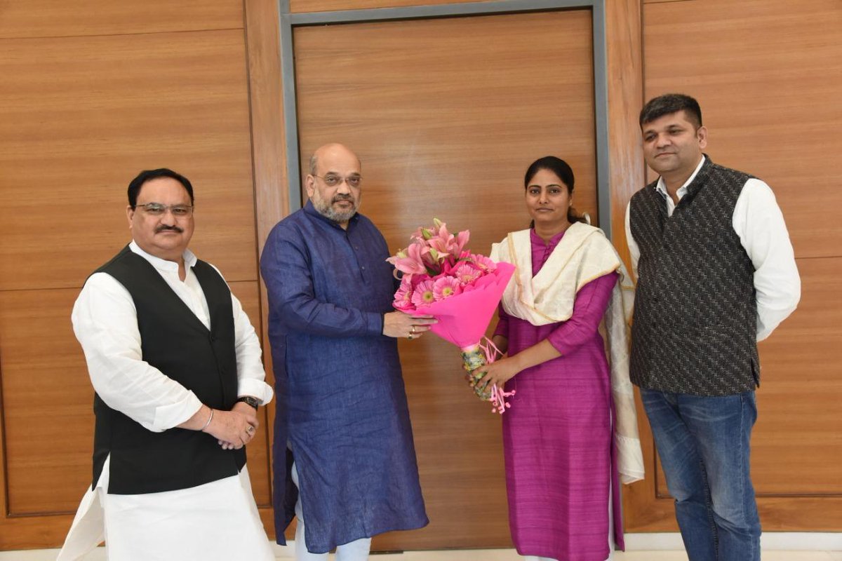 Apna Dal joins hands with BJP, will contest on two seats