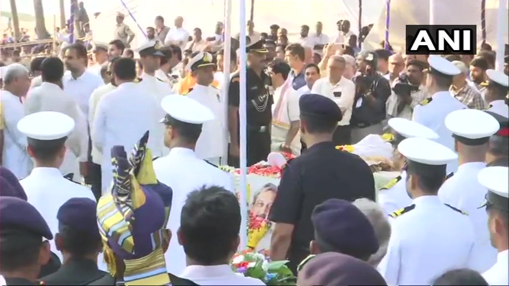 Late Goa CM Manohar Parrikar cremated with full state honour at Miramar Beach
