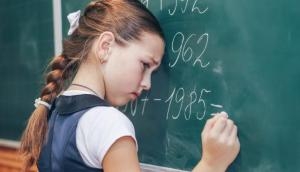 Girls more likely to develop 'maths anxiety'