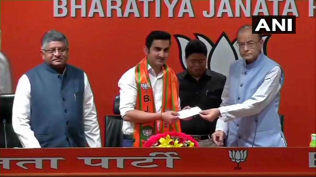 Gautam Gambhir joins BJP in presence of Arun Jaitley & Ravi Shankar Prasad