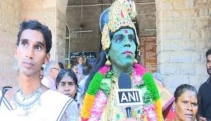 Dressed as Goddess Meenakshi, transgender activist files nomination from Madurai for LS polls