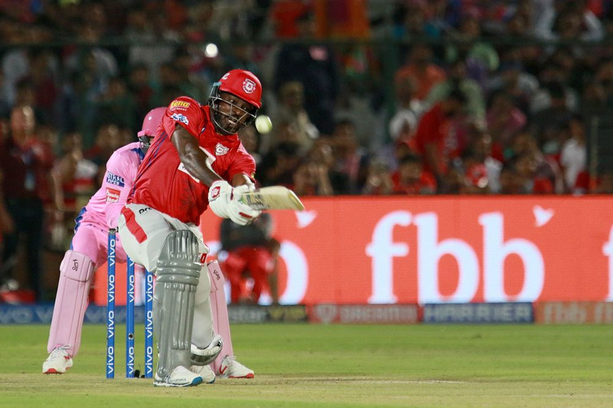 IPL 2019 RR vs KXIP: Chris Gayle becomes fastest to 4,000 IPL runs and also hit his first fifty of the season