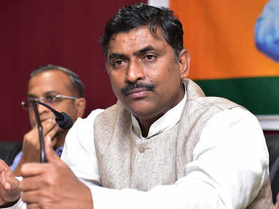 BJP's Muralidhar Rao, 8 others booked for allegedly cheating a man of Rs 2.17 crore