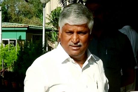 Income Tax officials carry out raids on Karnataka minister CS Puttaraju's residence