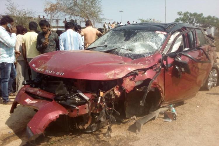 Karnataka: Shocking! 31-yr-old Bengaluru businessman dies in accident during luxury SUV test drive; wife, son injured