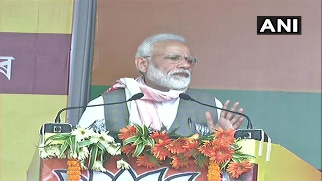 PM Modi in Dibrugarh: Only 'chaiwaala' can understand the pain of 'chaiwaalas'