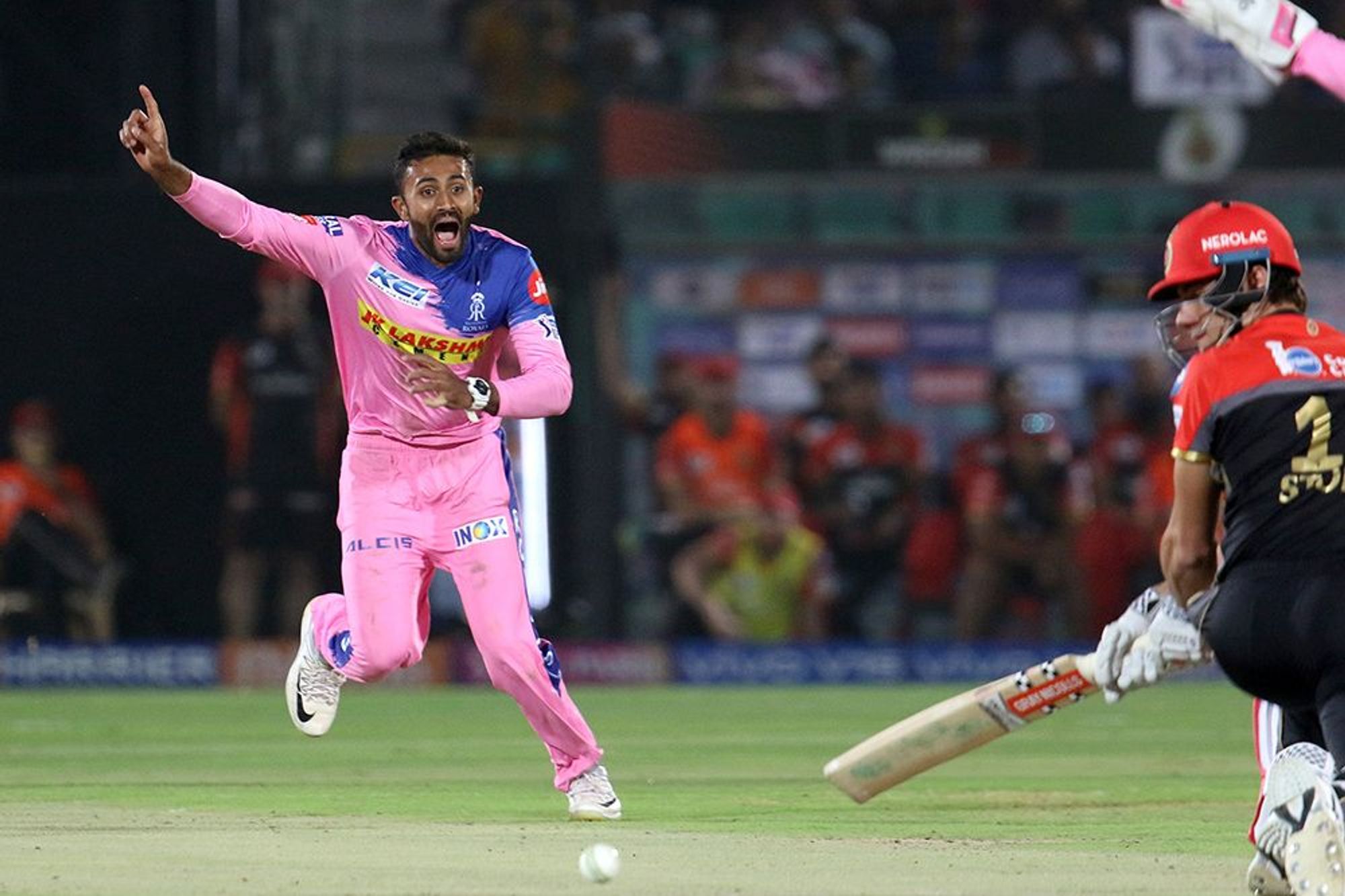 IPL 2019 RR vs RCB: Rajasthan restricts RCB for 158-4 as Shreyas Gopal takes a three wicket-haul