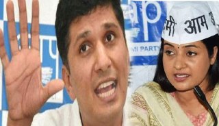 AAP's Saurabh Bharadwaj, Alka Lamba spar on Twitter