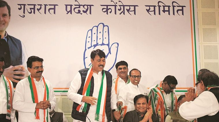 Lok Sabha Elections 2019: Congress MLA Kalu Dabhi resigns after ticket denial for poll in Gujarat
