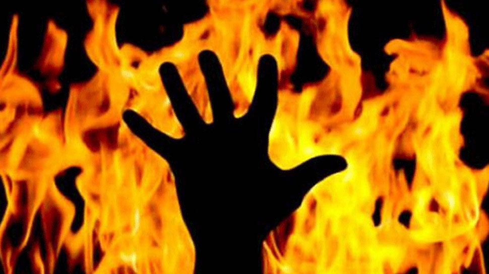 Autorickshaw driver sets woman on fire for this shocking reason