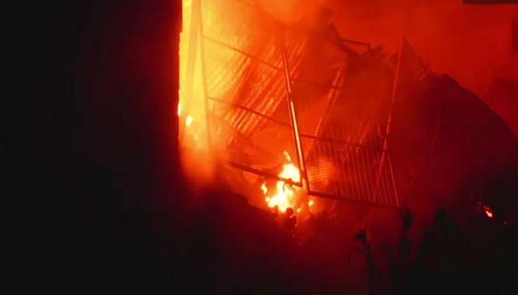 Maharashtra: Fire broke out in shop in Tirora city; spread to 15 neigbouring shops