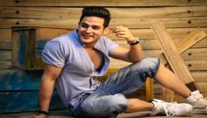 Puncch Beat actor Priyank Sharma's pole dancing video goes viral on the internet like wildfire; see video
