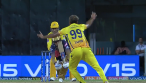 Video: Imran Tahir celebrates wicket even before MS Dhoni could stump it; MSD says, 'He trusts me'