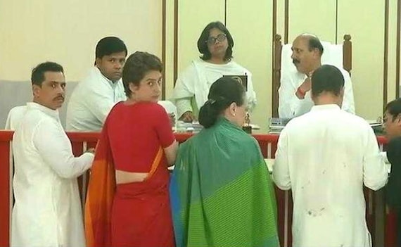 Rahul Gandhi files nomination from Amethi; Sonia Gandhi, Priyanka, Robert by his side