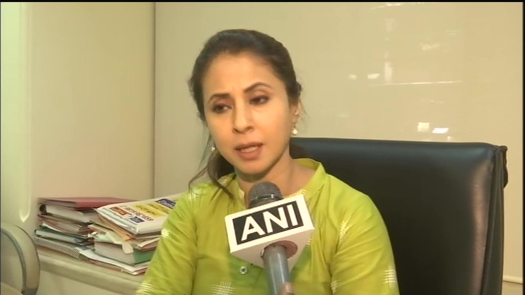 Urmila Matondkar files complaint with EC alleging mismatch in signatures on EVM form