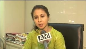'There's a threat to my life,' says Urmila Matondkar, after scuffle between Congress & BJP workers in rally