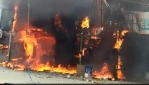 Fire breaks out in mobile repairing shops in Karol Bagh's Gaffar Market