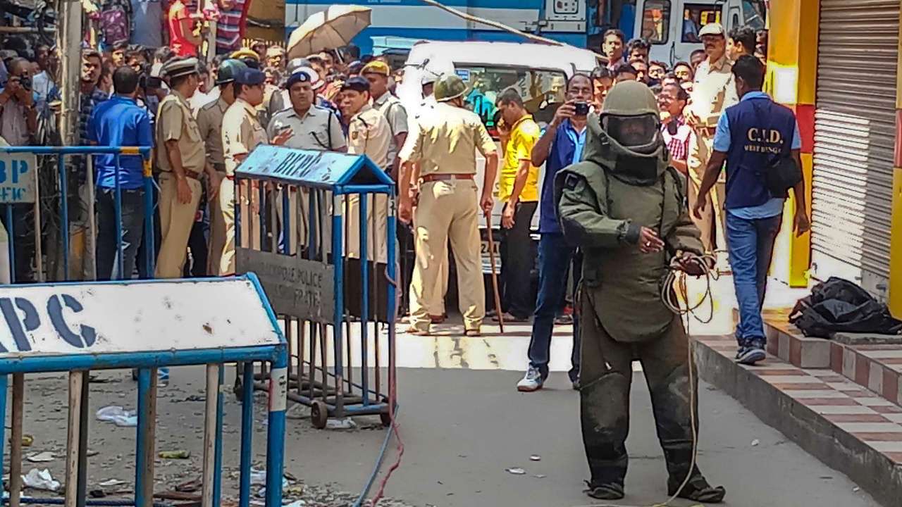 3 TMC workers injured after bomb hurled at them in Murshidabad