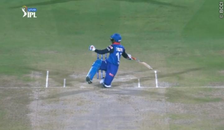 Watch: Rishabh Pant's one handed falling pull shot is something Rohit Sharma can't do
