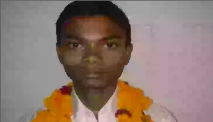 UP Board Class 10th Result: Meet the son of ‘chowkidar’ who scored 94.50%; wants to be like ‘Abhinandan Varthaman’
