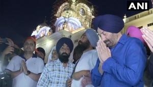 Sunny Deol, before filing nomination from Gurdaspur today prays at the Golden Temple