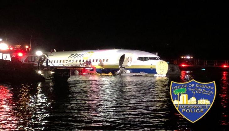 Boeing 737