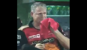 Watch: SRH coach Tom Moody crying after his team lost to Delhi Capitals