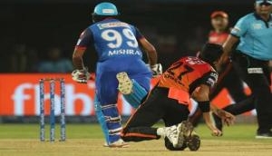 Amit Mishra 2nd player in IPL history to be given out for obstructing the field; know who is 1st