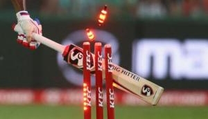5 wickets from 7 balls; A record breaking feat never happened in IPL before