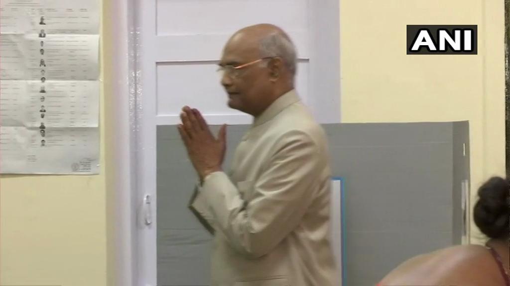 President Ram Nath Kovind, wife Savita Kovind cast vote in Delhi