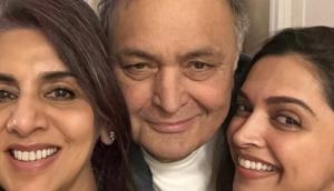 Deepika Padukone catches up Rishi Kapoor and Neetu Kapoor in New York and we miss Ranbir!