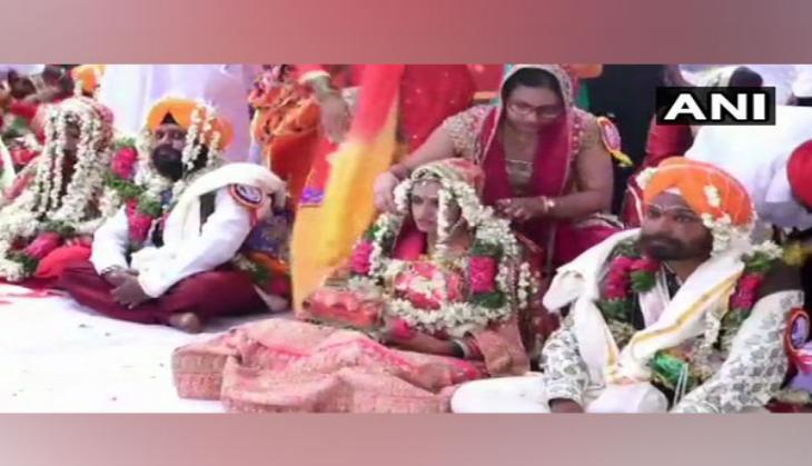 Hyderabad: 21 Sikh couples tie knot in mass marriage ceremony