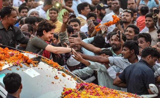 Video: Priyanka Gandhi at Indore roadshow, greeted with pro-Modi slogans; watch how she reacts