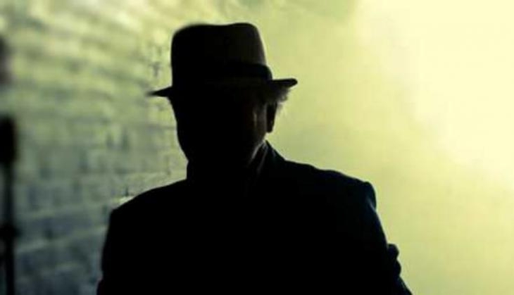 spy