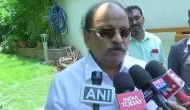 Congress' Roshan Baig calls KC Venugopal a 'buffoon', blames Siddaramaiah for collapse of Congress-JD(S) alliance in Karnataka