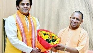 UP CM Yogi Adityanath meets newly elected BJP MPs 