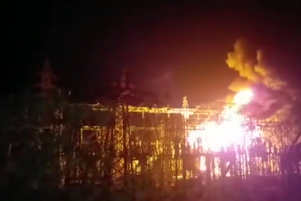 Indore: Fire breaks out in transformer of main power house 