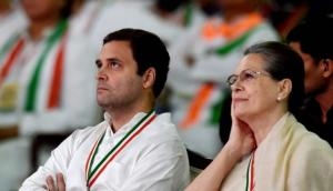 Sonia, Rahul Gandhi pull out of panels to choose Congress chief